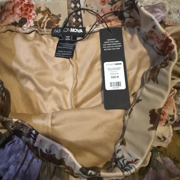 Fashion Nova Olive and Lavender Tiered Ruffle Mini Skort - Picture 2 of 2